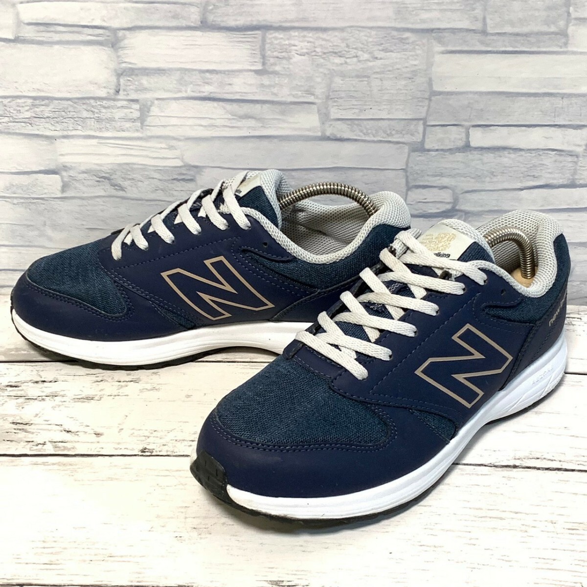 R5978bE New Balance550 ニューバランス スニーカー ネイビー レディース 23.5cm ウォーキング ジョギング ランニング WW550NV3 2E 靴の画像1