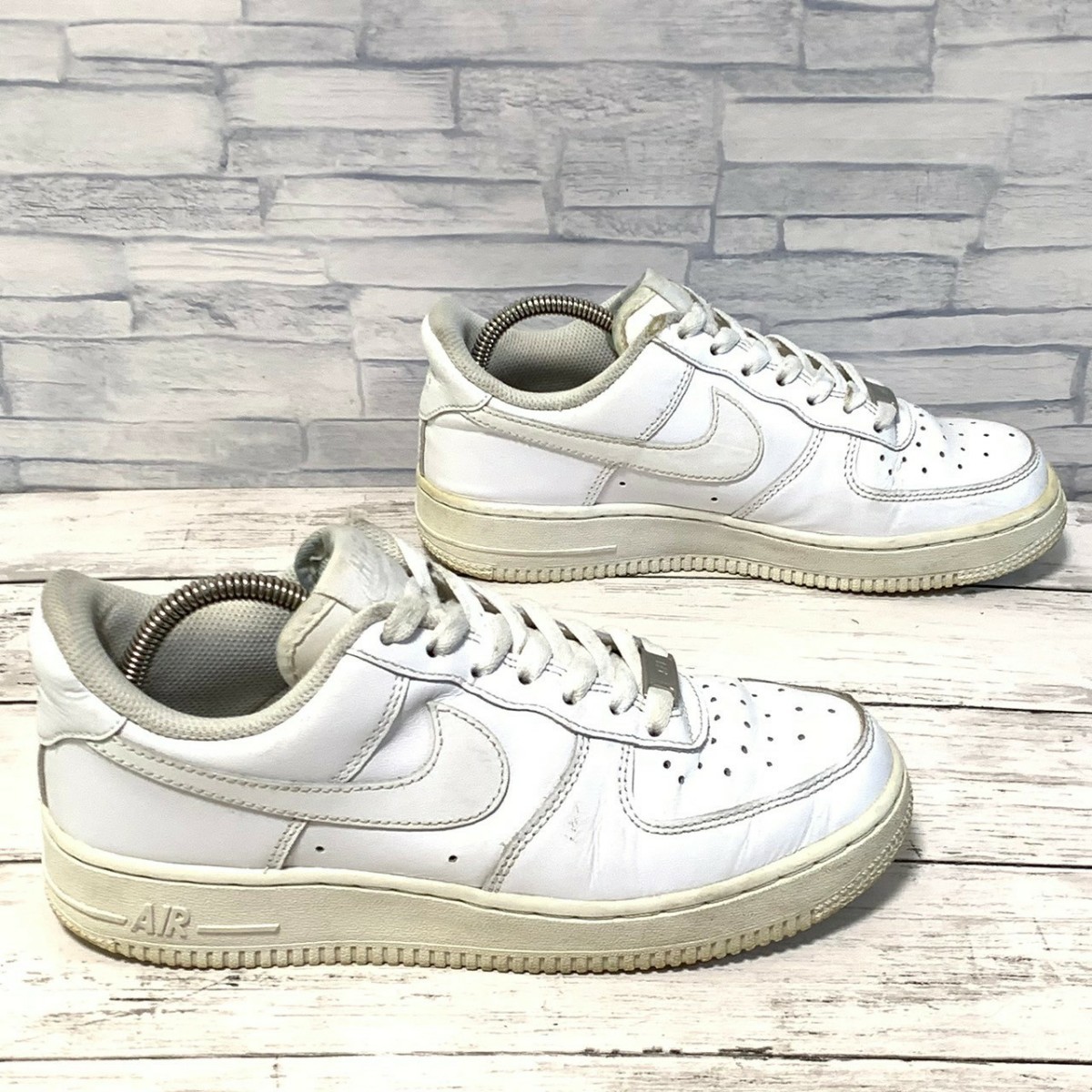 R5708bE NIKE ナイキ AIR FORCE 1 エアフォースワン ホワイト スニーカー レディース 23.5cm ローカット シューズ 靴 315115-112_画像3