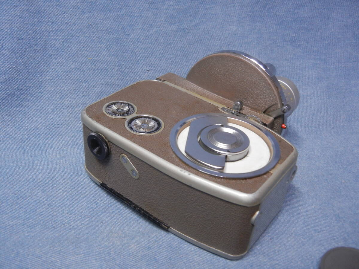  チノン 8ミリ フィルムカメラ「TINEMAX-8 TRIAUTO」ネジ巻き8mmカメラ 可動の画像7