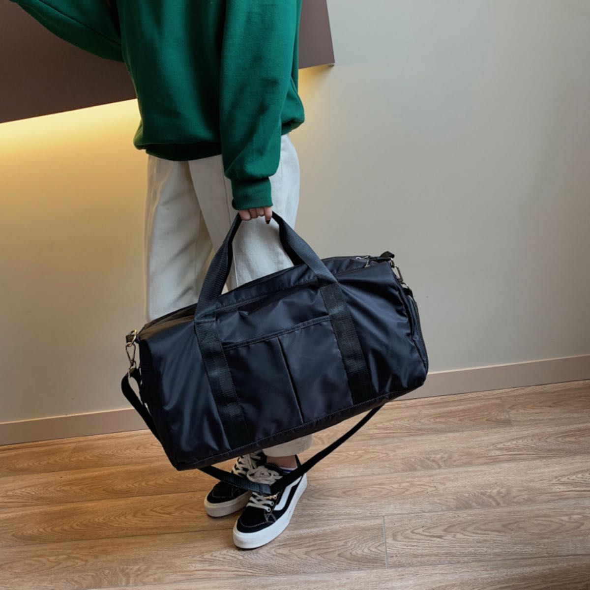 ボストンバッグ 大容量 黒  旅行 スポーツバッグ カバン ジム 鞄 キャリーオン レジャー 靴　ブラック