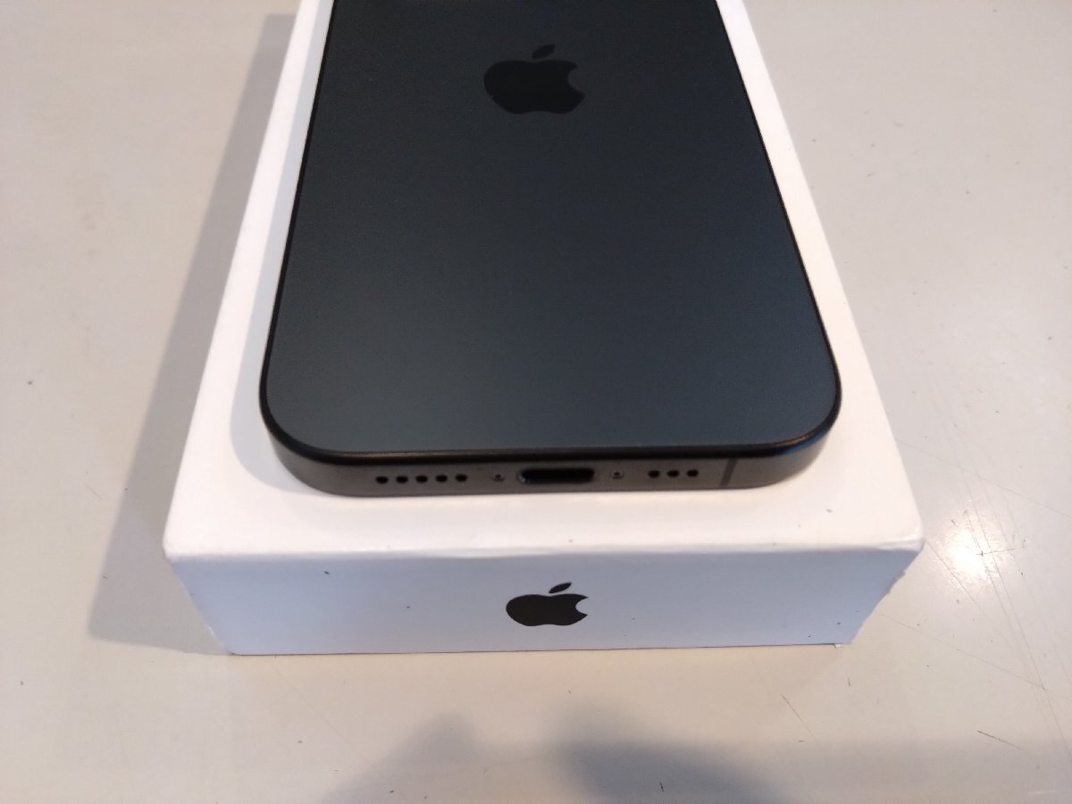 SIMフリー☆Apple iPhone15 Pro 512GB ブラック 新品同様品☆の画像3