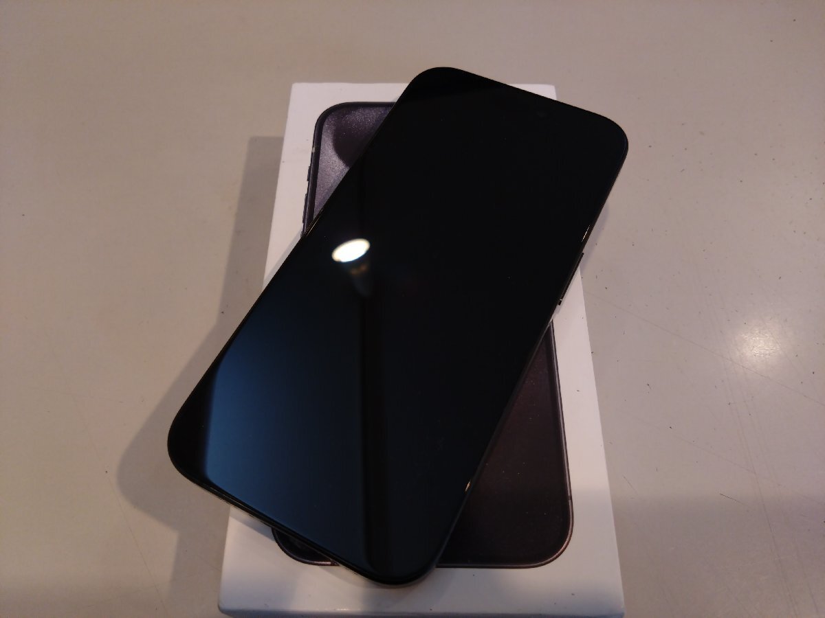 SIMフリー☆Apple iPhone15 Pro 512GB ブラック 新品同様品☆の画像1