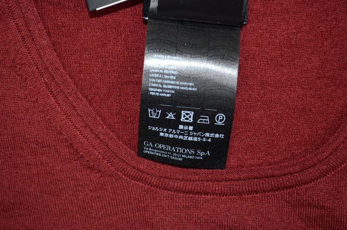 未使用品 新品級 カシミヤ93％ 薄手 GIORGIO ARMANI ジョルジオアルマーニ ニット size USA 54 ストレッチ有り 春秋 メンズ カジュアルに_画像3