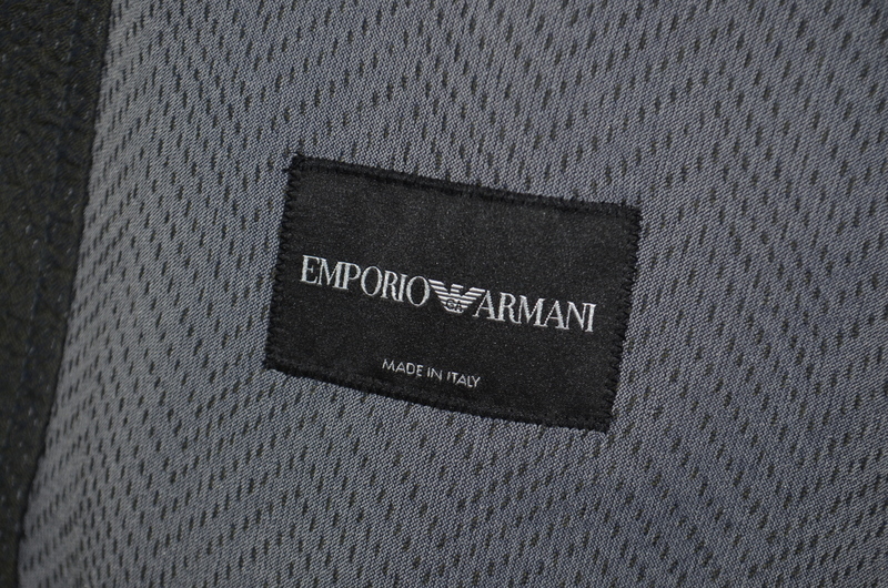 未使用品 新品級 ジョルジオアルマーニジャパン取り扱い EMPORIO ARMANI アルマーニ テーラードジャケット size 50 日本L程度 加工 メンズの画像3