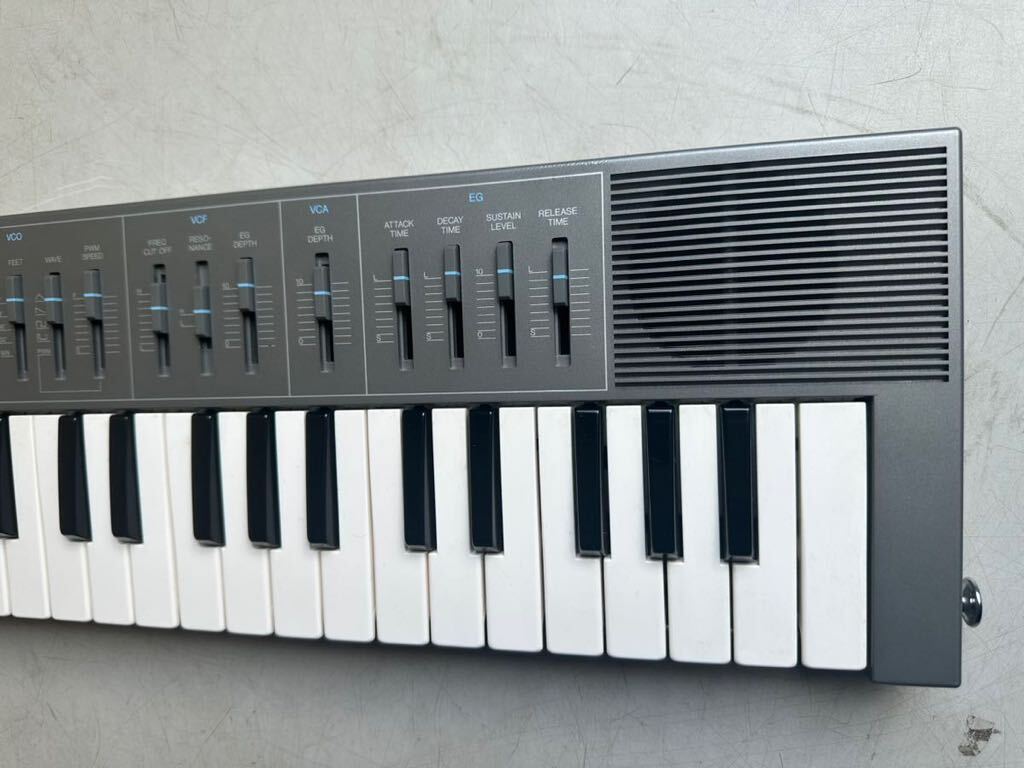 YAMAHA CS01 シンセサイザー　ソフトケース付き_画像3