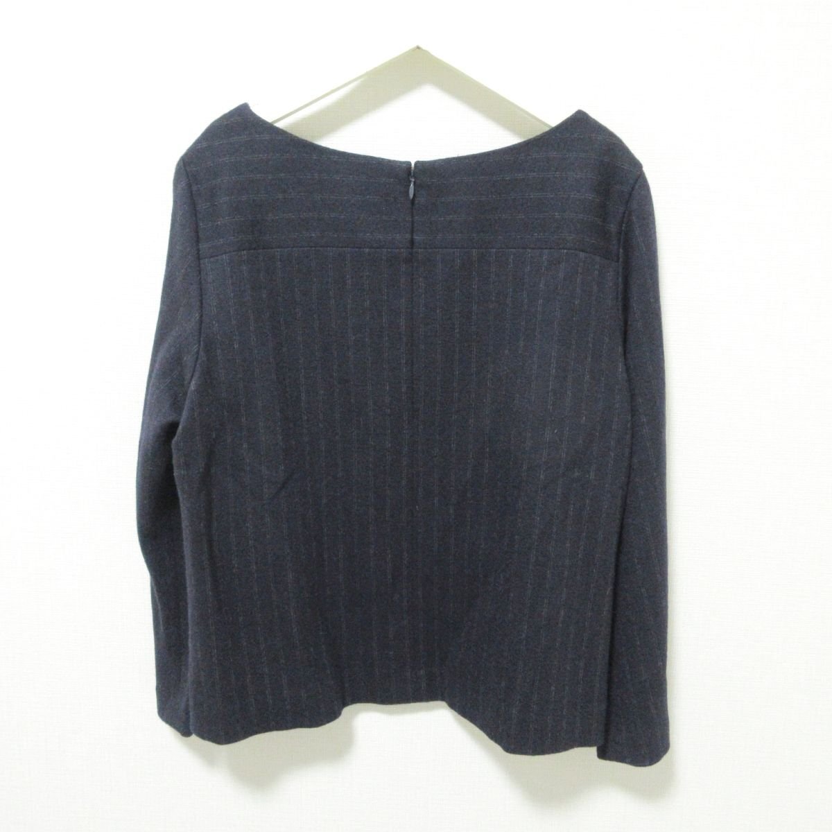  beautiful goods Kumikyoku KUMIKYOKUk Miki .k stripe pattern wide sleeve long sleeve cut and sewn blouse large size 7 navy 043 *