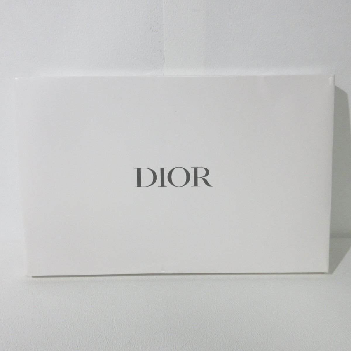 新品同様 Dior クリスチャンディオール PARFUMS エコレザー ロゴ金具 裏地ハウンドトゥース セカンドバッグ ポーチ ブラック ◆_画像8