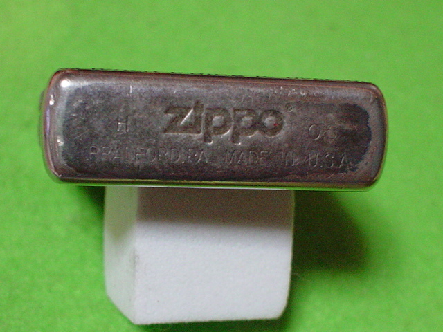 珍品　アンティーク　ZIPPO　ハートデザイン　オイルライター　MADE　IN　U・S・A_画像2