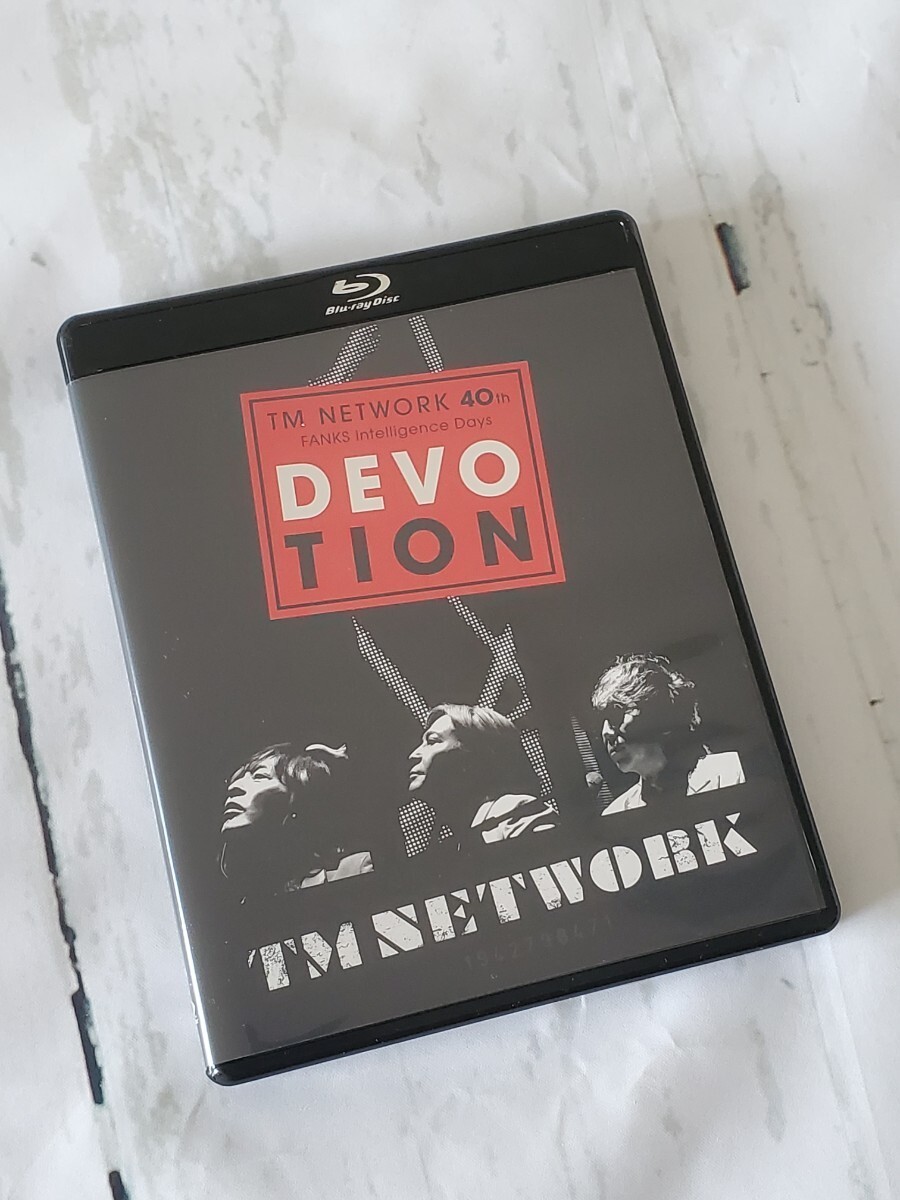 ■送料無料■ [1回視聴のみ] TM NETWORK 40th FANKS intelligence Days ～DEVOTION～ LIVE Blu-ray (初回生産限定盤)_画像5