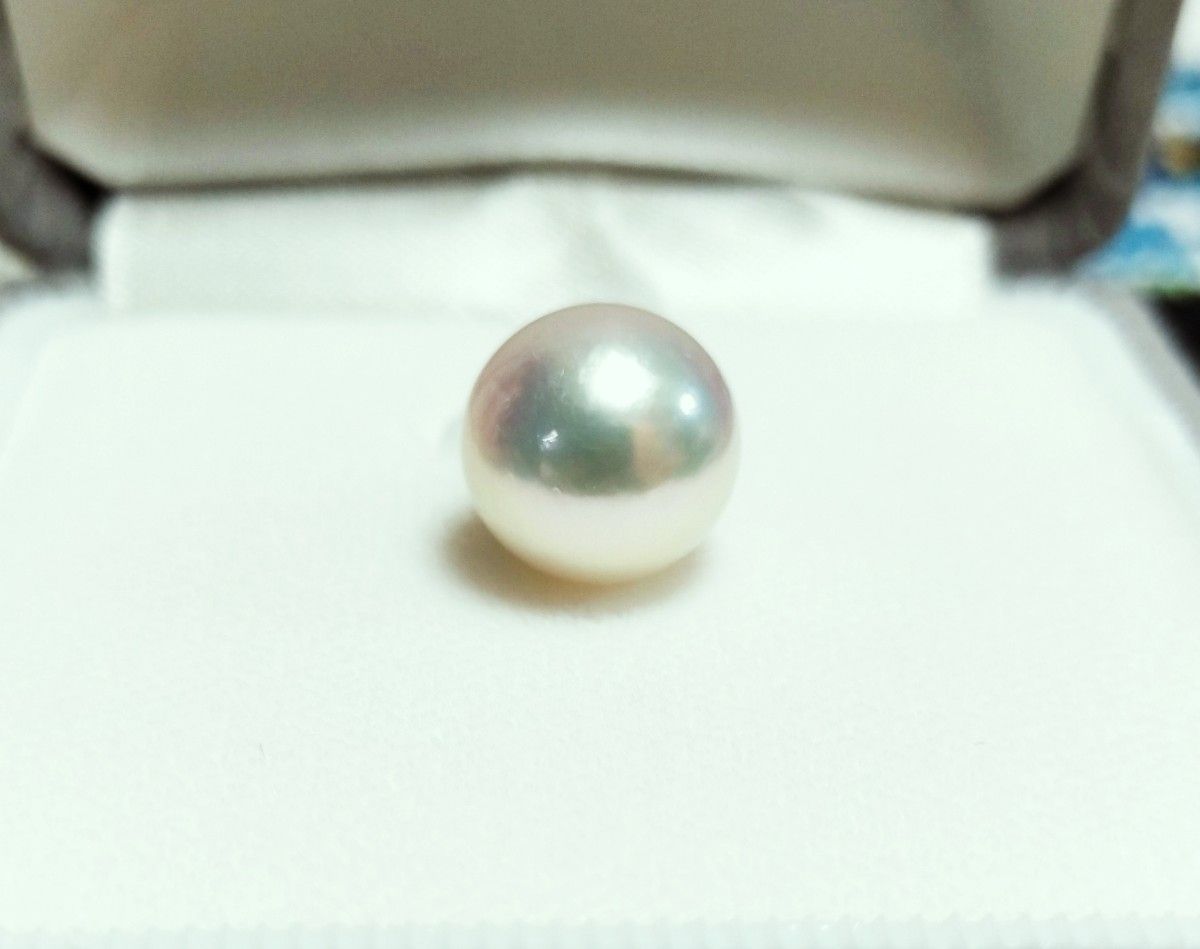 未使用品　アコヤ真珠　大珠10.3mm  ペンダントトップ　ペンダントヘッド　ダイヤモンド　K18　素敵!　稀少!