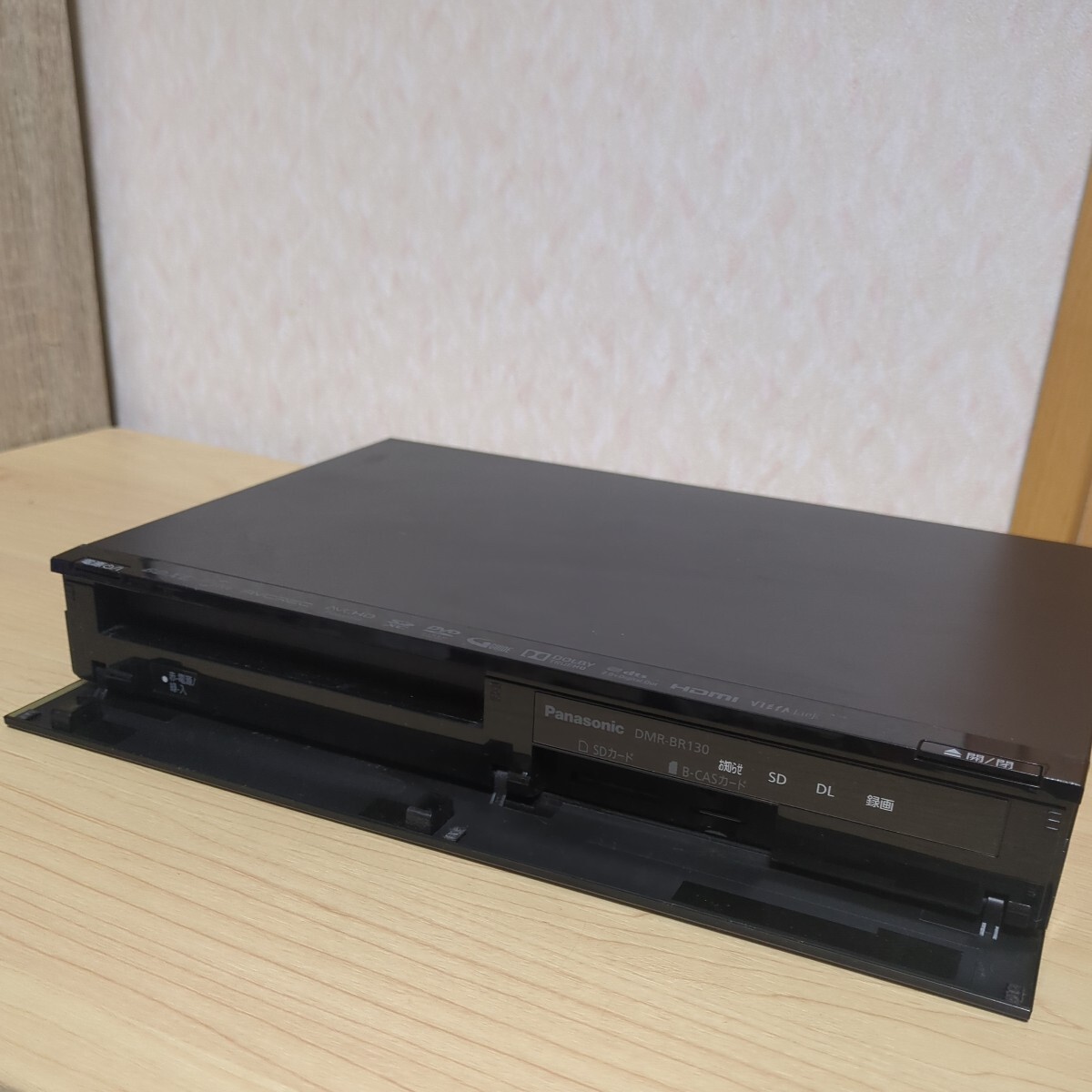 パナソニック ブルーレイレコーダー DVDプレイヤー DMR-BR130 通電のみ確認ジャンク扱い　Panasonic　現状品_画像2