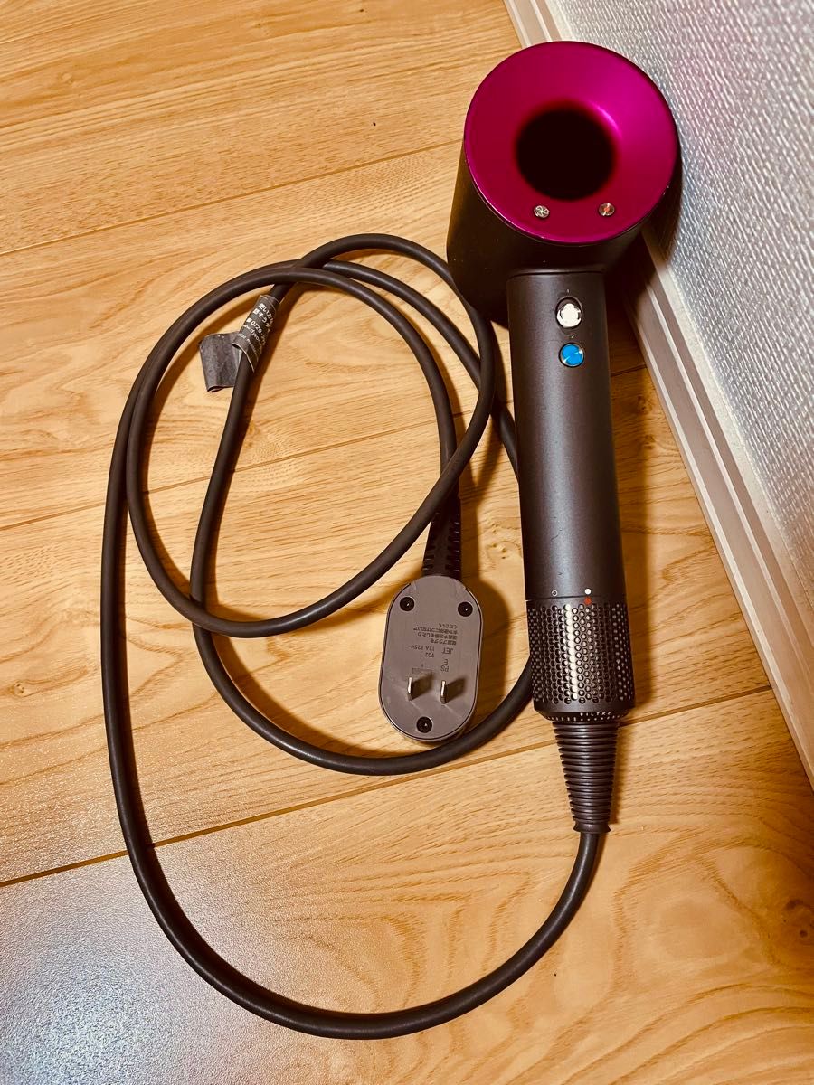 ※ジャンク品　【Dyson】 ヘアドライヤー