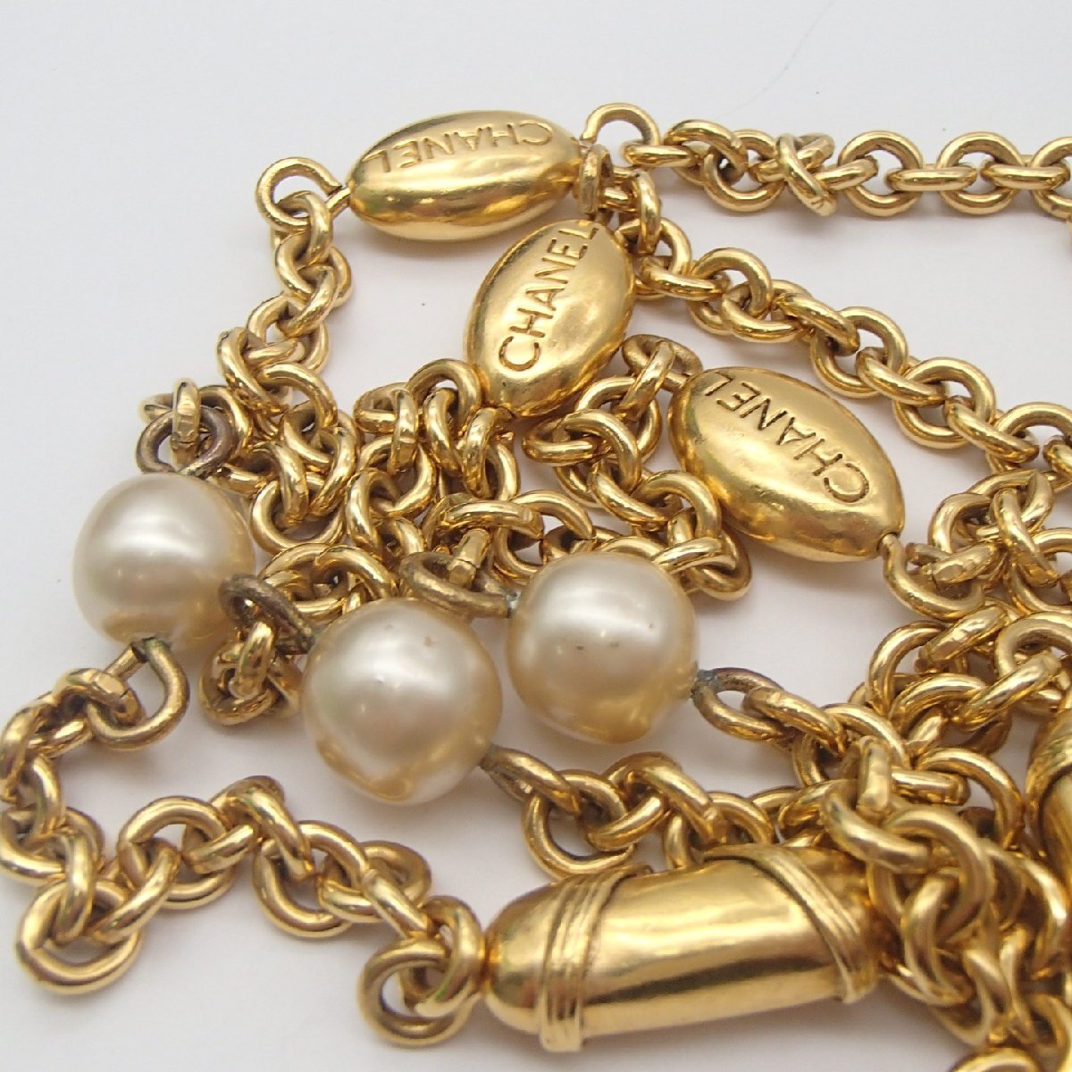 *CHANEL Chanel necklace / Vintage fake pearl here here Mark accessory box *KI