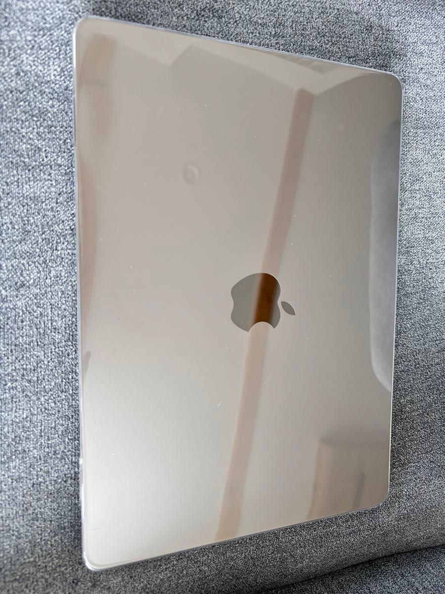 MacBook Air 13インチ Apple M2(8コアCPU/10コアGPU) メモリ8GB SSD512GB