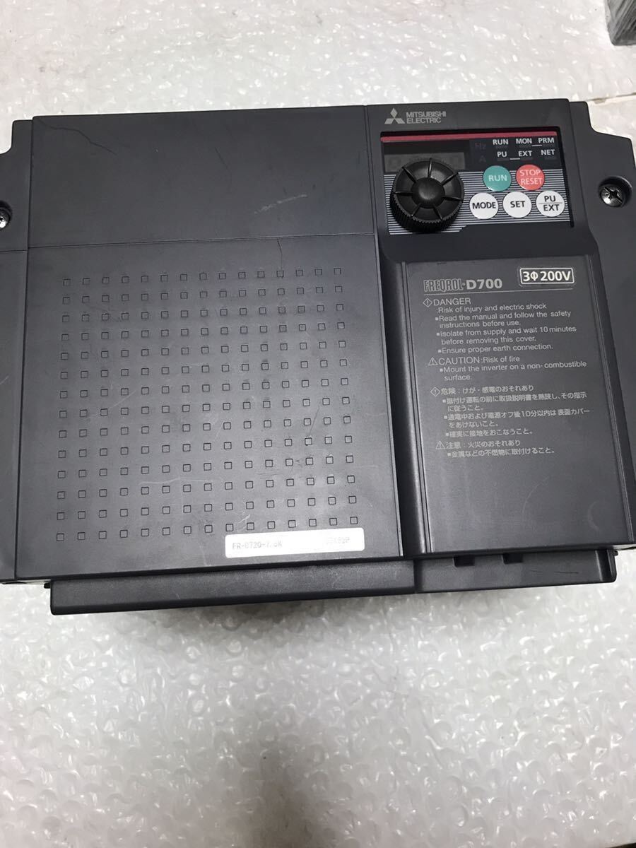 新品無箱未使用三菱電機 MITSUBISHI インバーター FR-D720-7 5K 新品無箱未使用三菱電機 MITSUBISHI インバーター FR-D720-7 5K