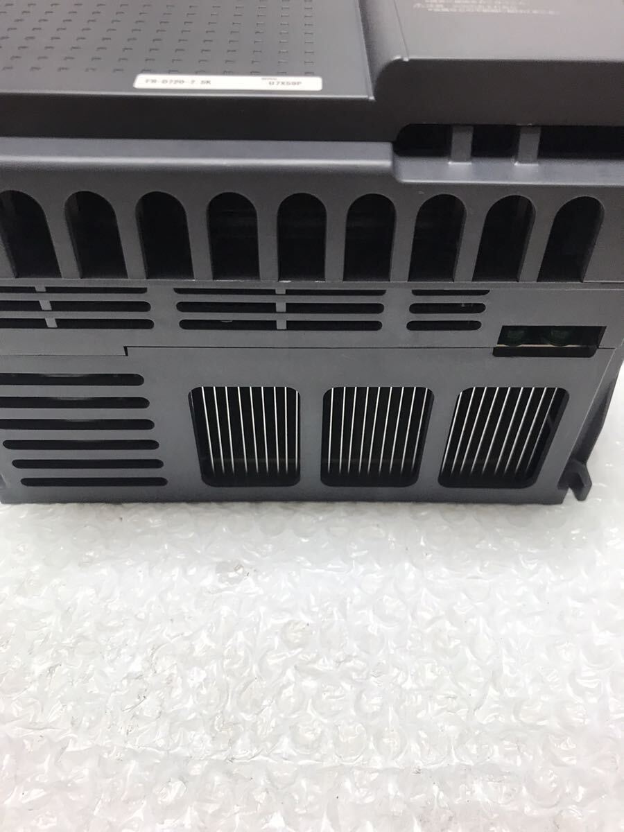 新品無箱未使用三菱電機 MITSUBISHI インバーター FR-D720-7 5K 新品無箱未使用三菱電機 MITSUBISHI インバーター FR-D720-7 5K