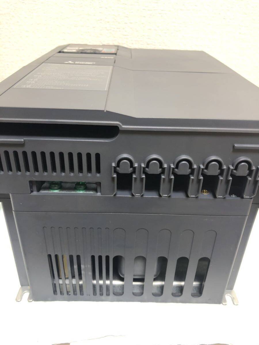中古美品(動作確認済み)三菱電機 MITSUBISHI インバーター FR 中古美品(動作確認済み)三菱電機 MITSUBISHI インバーター FR