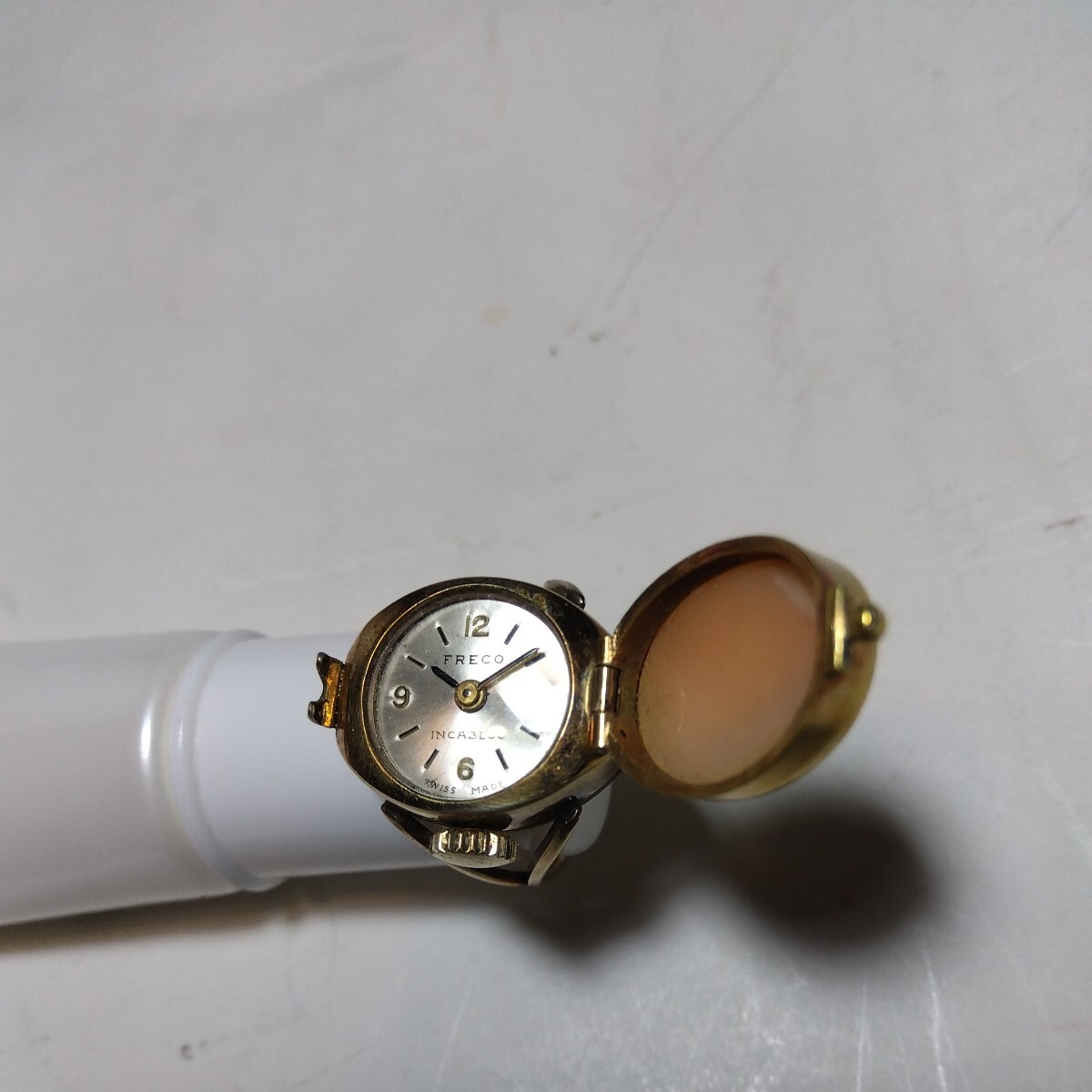 スイス フレコ FRECO カメオ 手巻き リングウォッチ 指輪時計 ２０ミクロン金メッキ 不動品の画像5