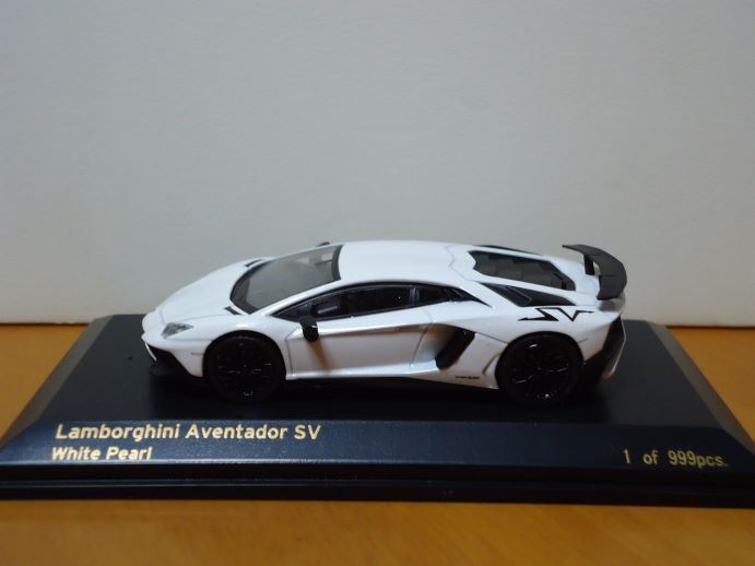★CAR.NEL 1/64  Lamborghini ランボルギーニ アヴァンタドール SV  ホワイト★の画像3
