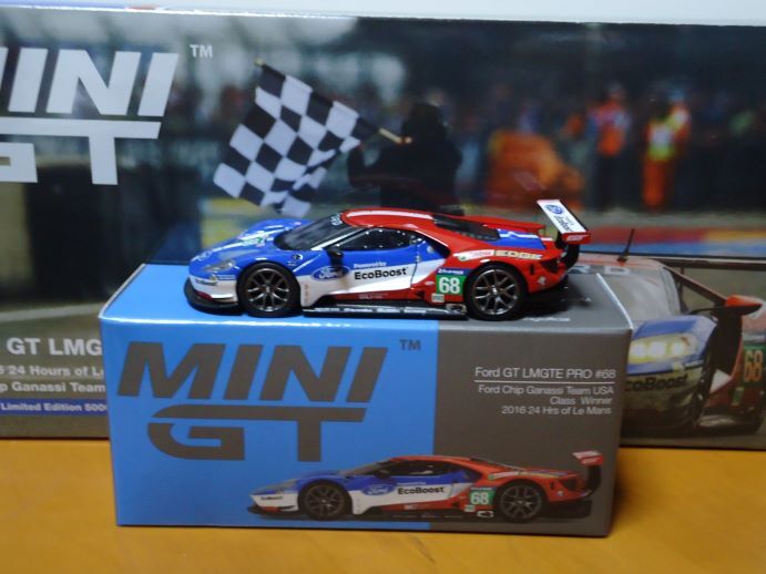 ★MINI GT 1/64 フォード GT LMGTE プロ #68 フォード・チップ・ガナッシ・チーム USA クラス優勝者 2016 ル・マン 24時間レース 278★の画像3