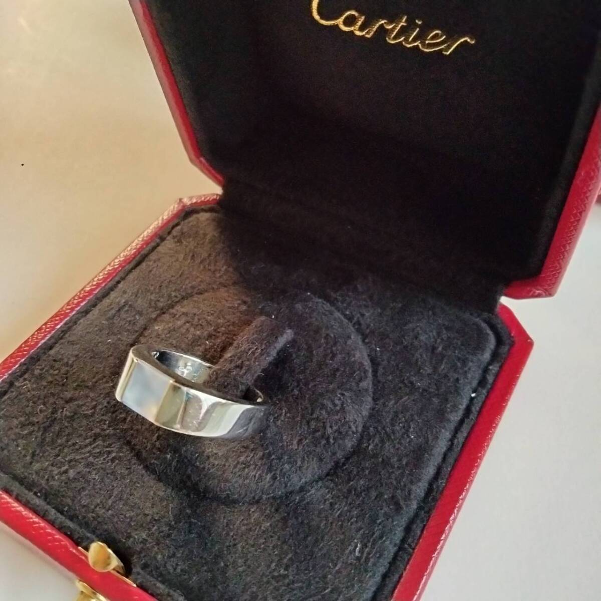【本物・希少】Cartierカルティエ タンクソロリング ムーンストーン 750/K18WGホワイトゴールド 指輪 52 パワーストーンの画像3