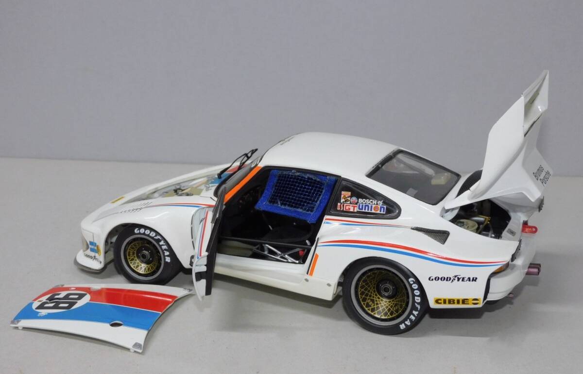 ★1円～ エグゾト 1/18 ポルシェ 935 ターボ デイトナウイナー 1978 ＃99 EXOTO PORSCHE ミニカー 検索：911 930 964 993の画像4