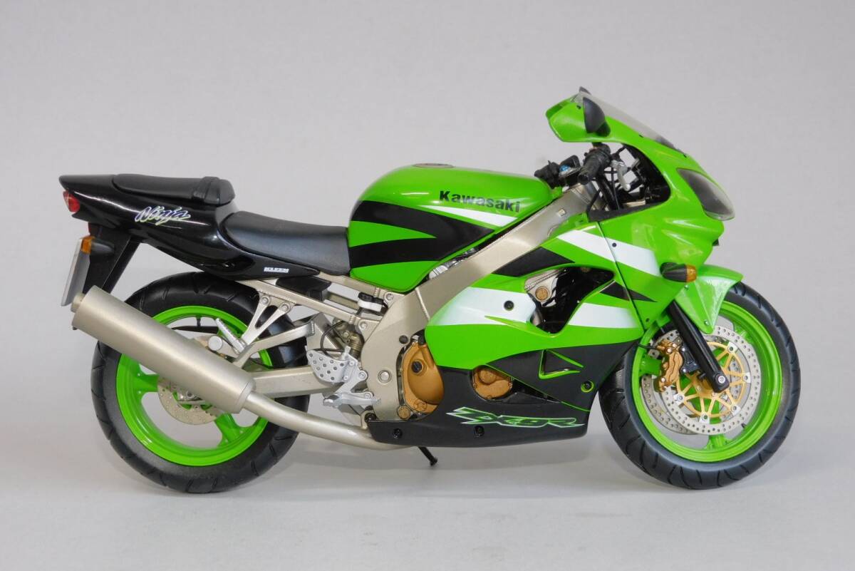 【即決】MINICHAMPS 1/12 Kawasaki Ninja ZX-9R ミニチャンプス カワサキ ニンジャ オートバイ ミニカー PMAの画像4