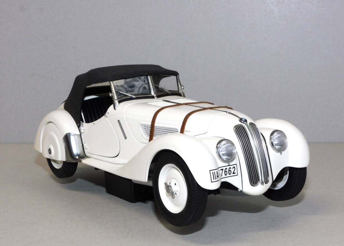 オートアート 1/18 ＢMW 328 ロードスター AUTOart Roadster ミニカーの画像1