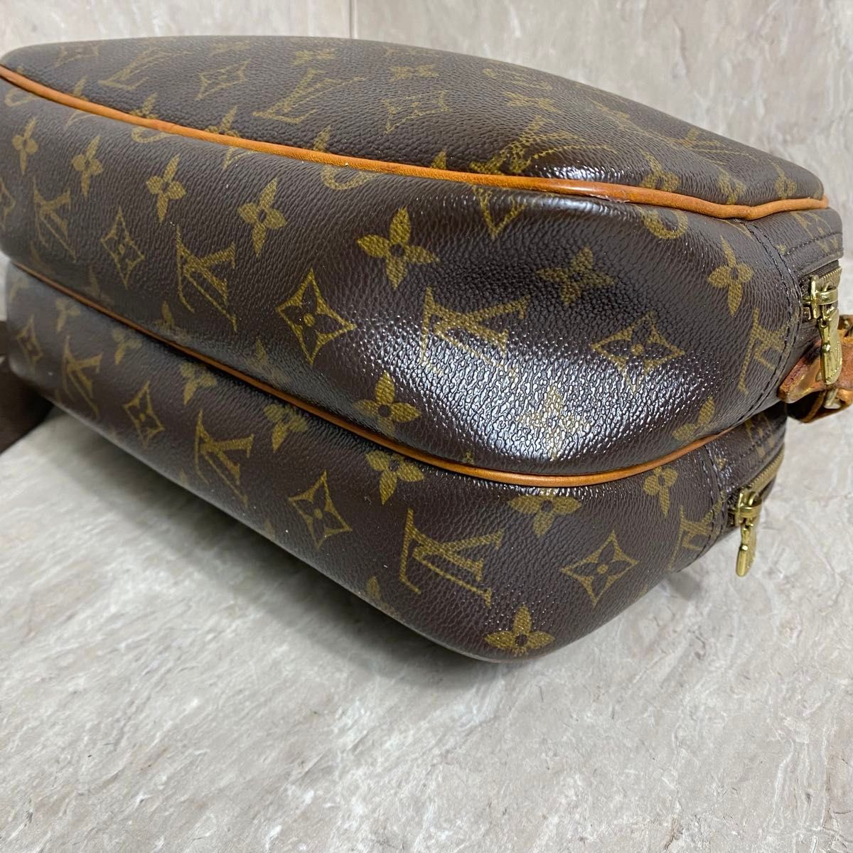 ルイヴィトン　モノグラム　リポーターPM ショルダーバッグ　斜め掛け  LOUIS  VUITTON