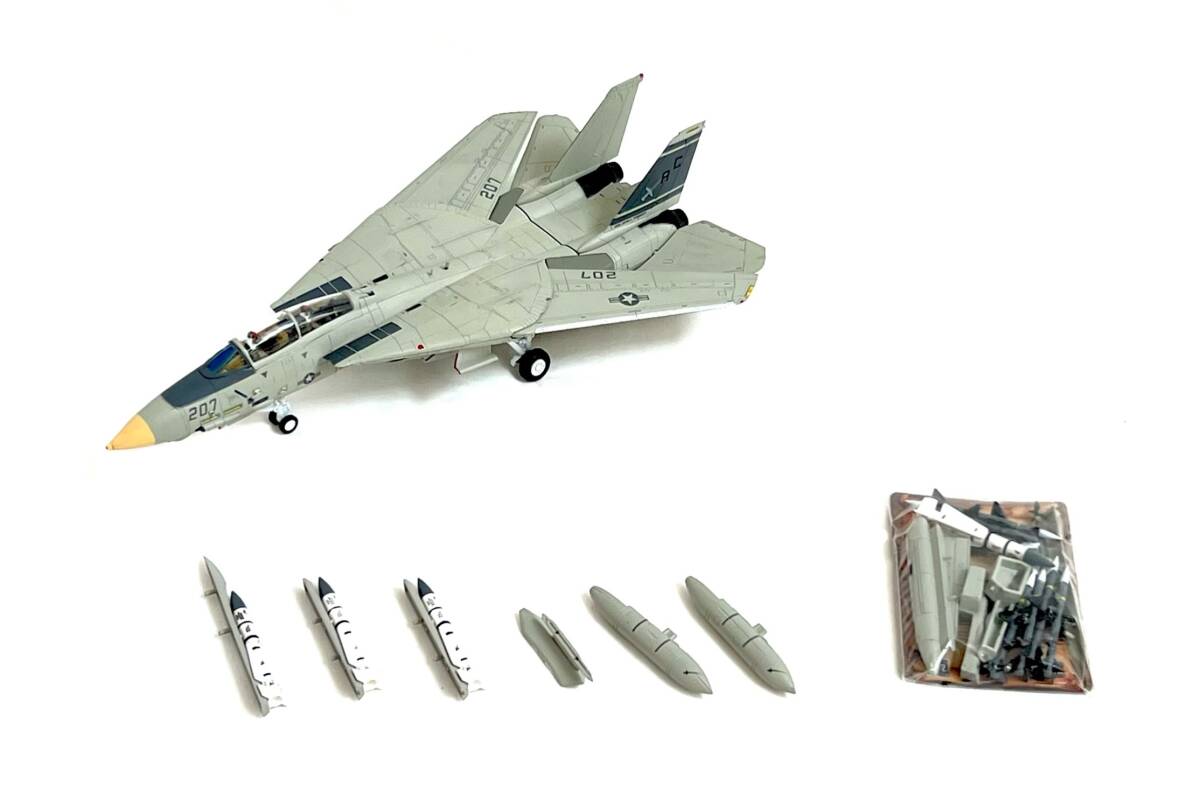 630312033 艦隊防空戦闘機 F-14 Tomcat プラモデル トムキャット 完成品 航空機 軍用機 おもちゃ アメリカの画像1