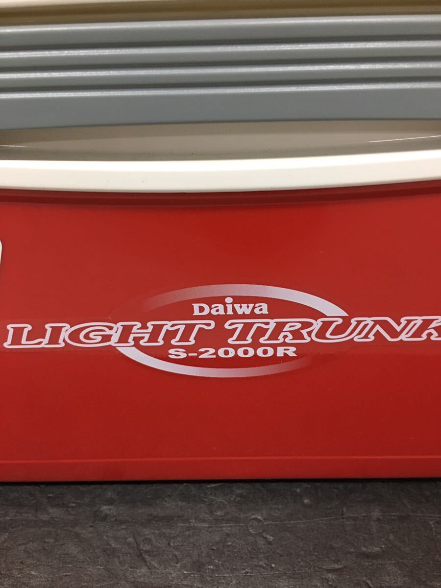 630326024 Daiwa LIGHT TRUNK S-2000R ダイワ 釣り クーラーボックス 超軽量 海釣り ダイワの画像10