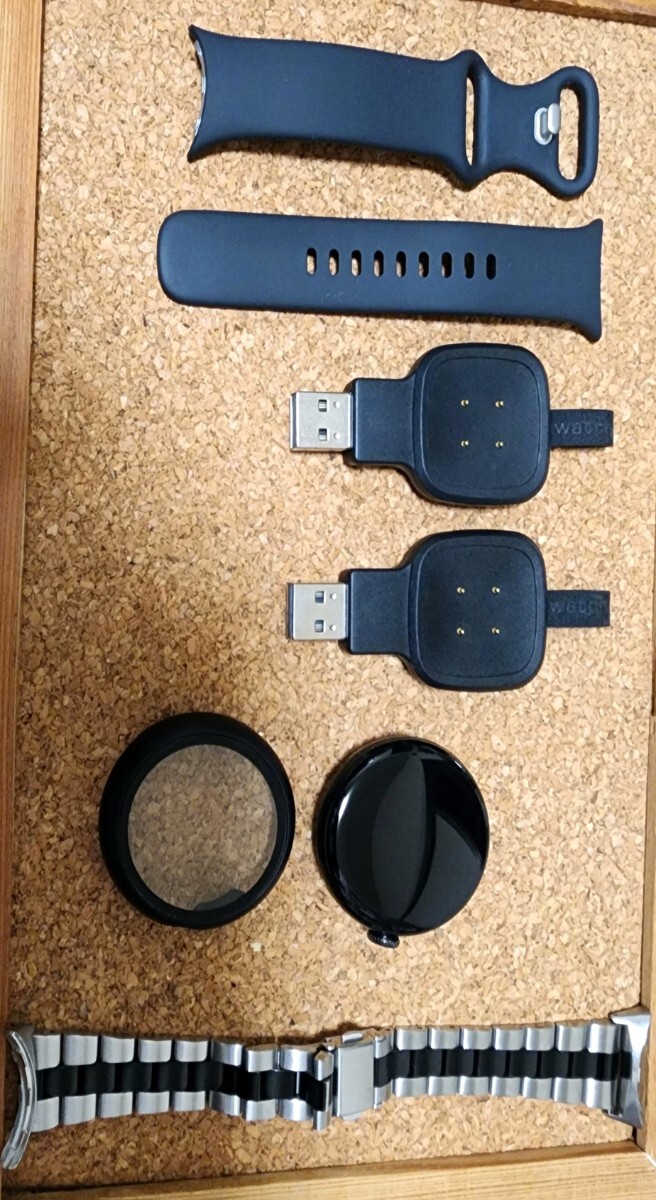 中古美品 Google Pixel Watch 2 LTE ブラック GA05025 Matte Black Obsidian アクティブバンド グーグル ピクセルウォッチ2の画像9