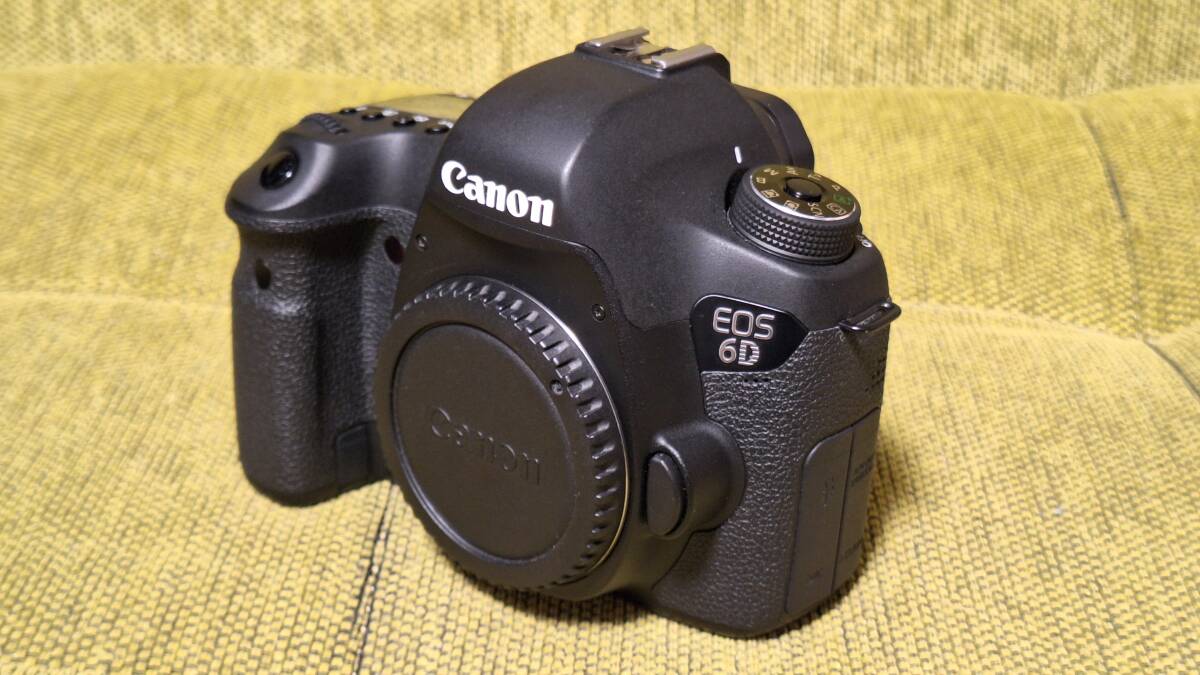 個人出品 美品 Canon キヤノン EOS6D  純正バッテリーグリップ ショット数22,209回の画像2