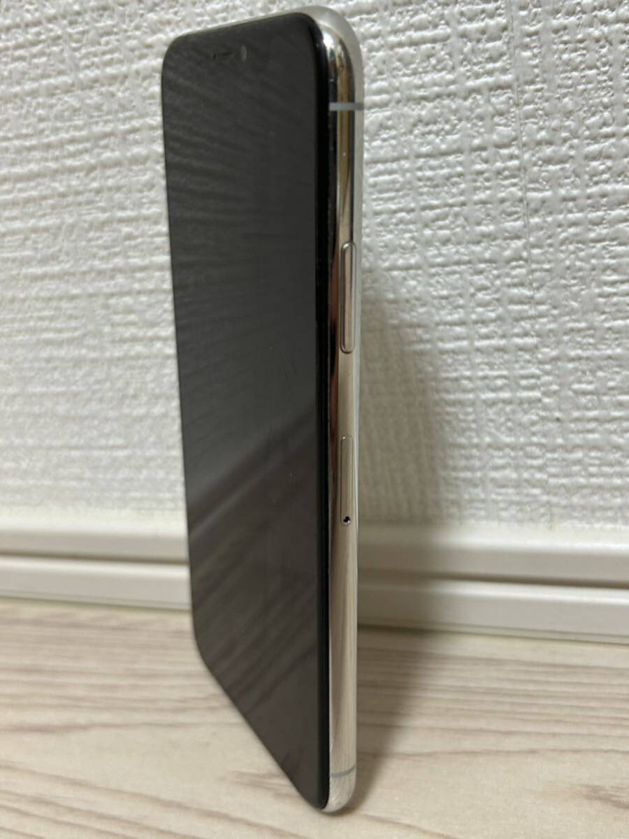 1円〜 iPhone 10 パスコードロック　利用制限○ ジャンク　現状品　k1142 _画像4