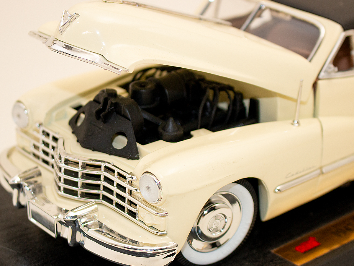 1947 キャディラックシリーズ62 Cadillac Seres 62（1:18 メタルモデル）#i517の画像6