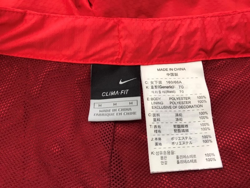 2415　【　NIKE CLIMA-FIT　】　スポーツウェア　ハーフパンツ　　サイズ：Ｍ　　色：オレンジ_画像8