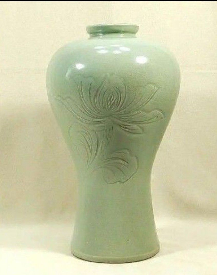 未使用　高麗青磁　花瓶　花入れ　壺　飾り壷　