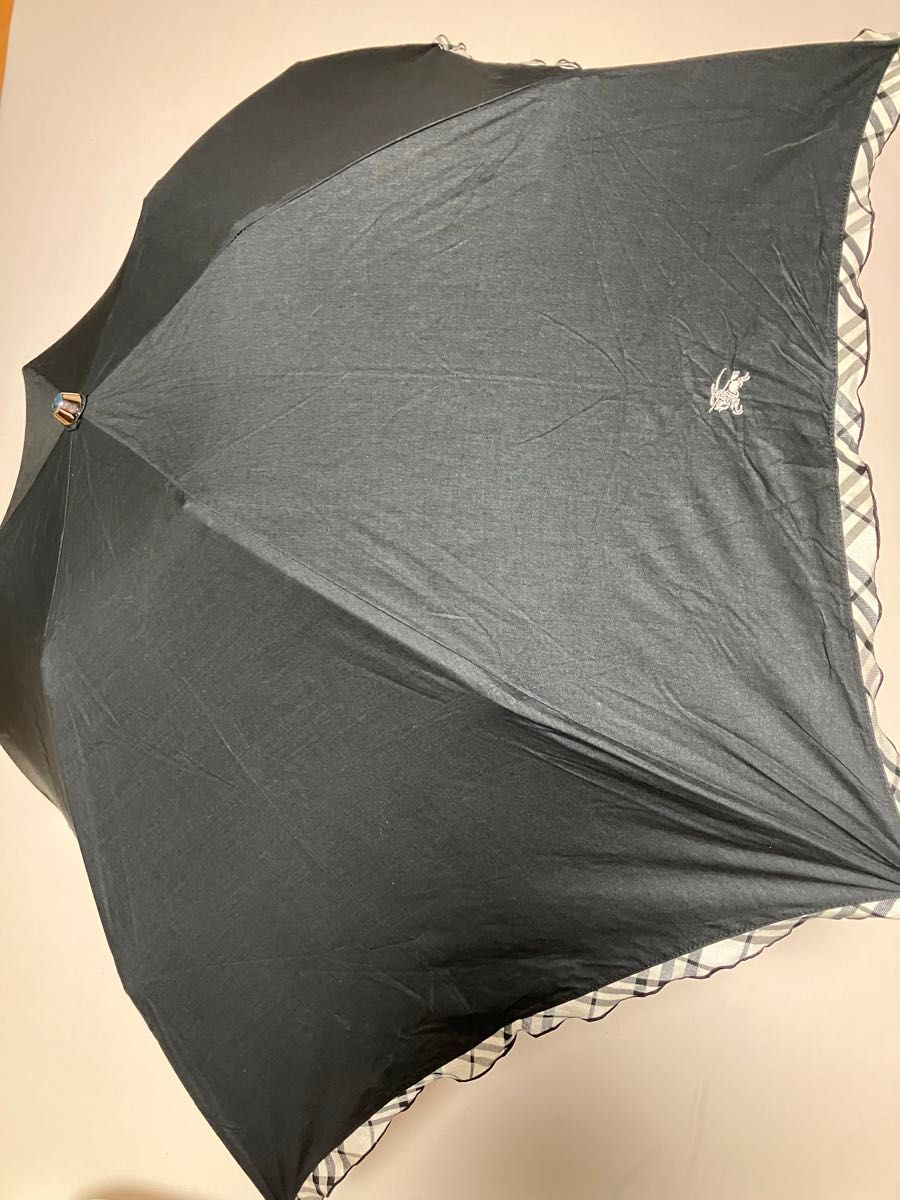 新品☆BURBERRYバーバリー日傘　1級遮光日傘　折りたたみ傘
