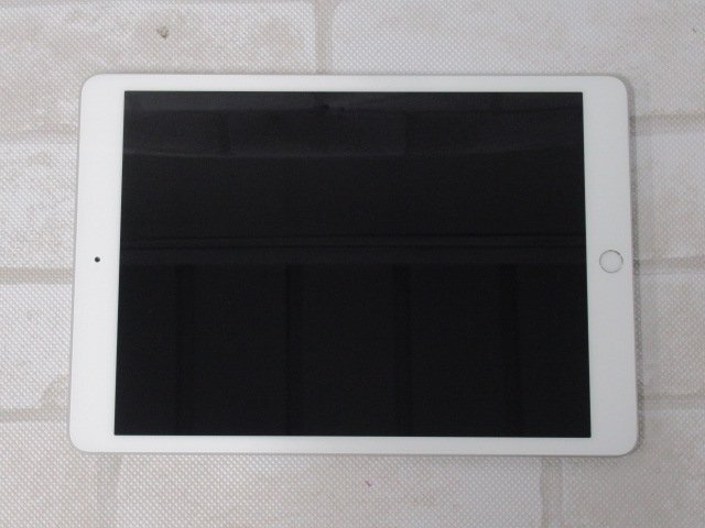 03282 Ω 新TNPC 0284m 保証有 Apple iPad A2197 アクティベーションロック 箱付 初期化済_画像3