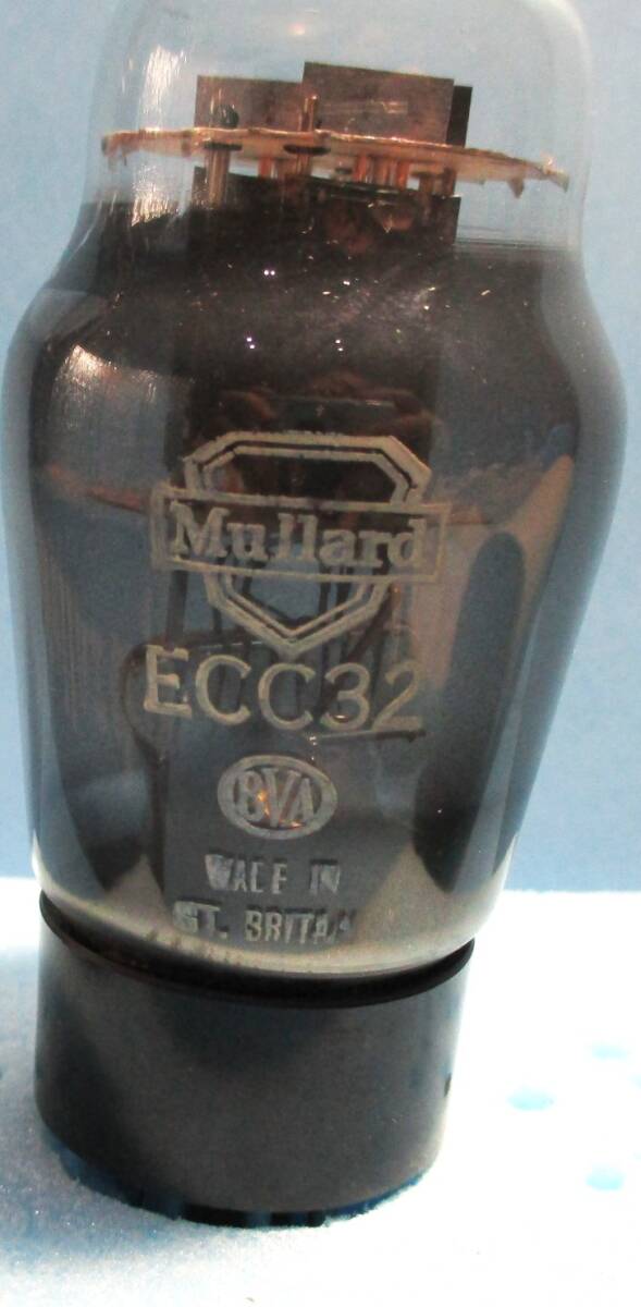 【ヨーロッパの真空管 MullardのECC32が1本 元箱入】_画像3