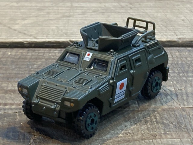 トミカ 1/66 自衛隊 軽装甲機動車 2台セット ※まとめて取引・同梱不可 [23-1003]_画像3