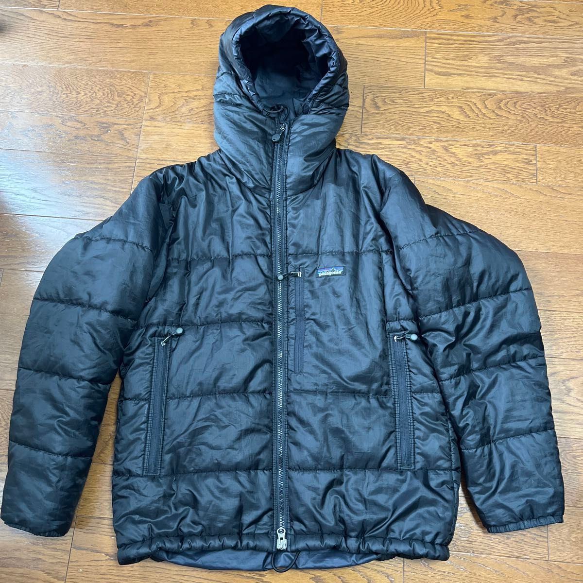 パタゴニア　ダスパーカ　Patagonia XS DAS PARKA ロゴ入り専用収納袋付き