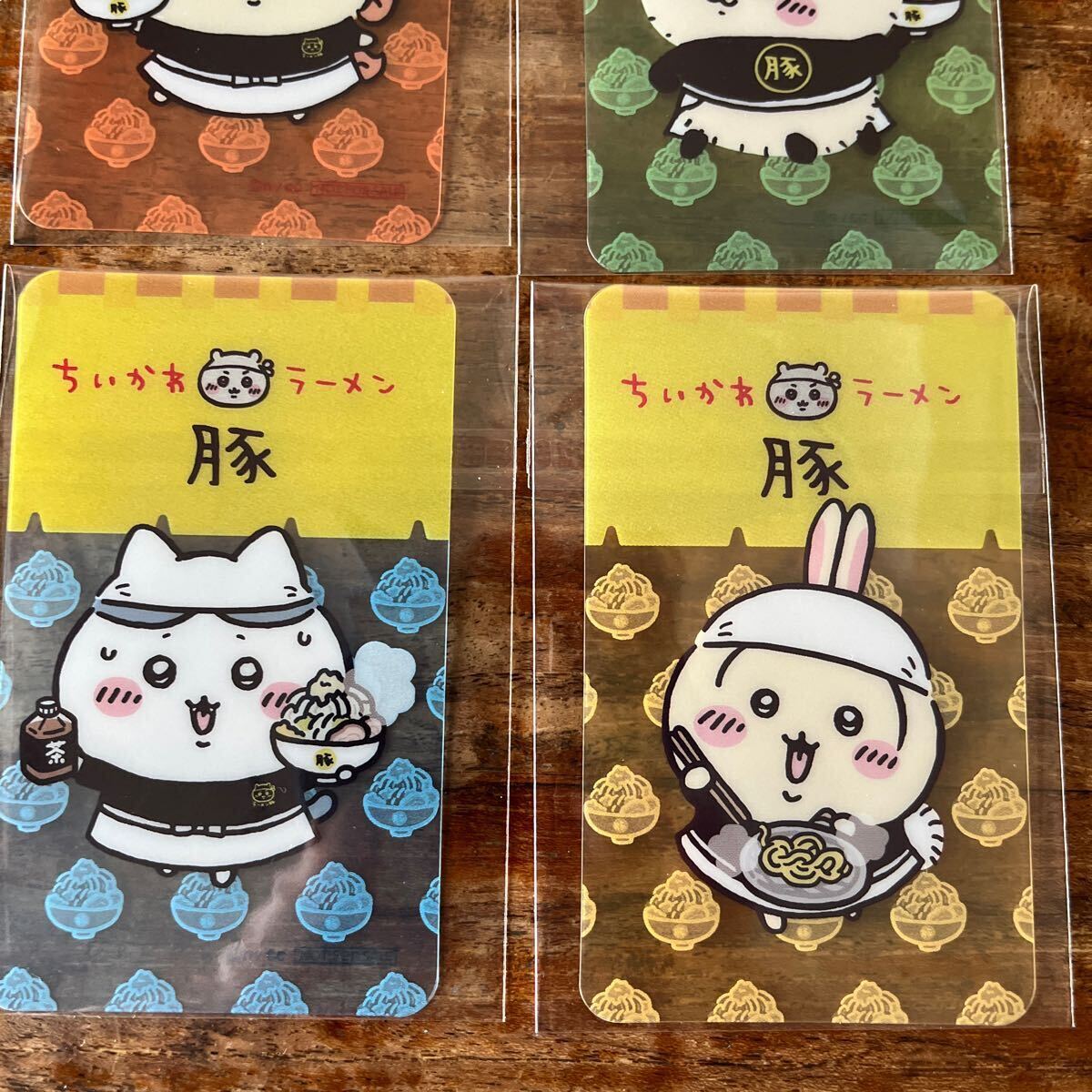 ちいかわ ラーメン豚 ノベルティクリアカード 8種類 ちいかわ ラーメン豚 ノベルティクリアカード 8種類