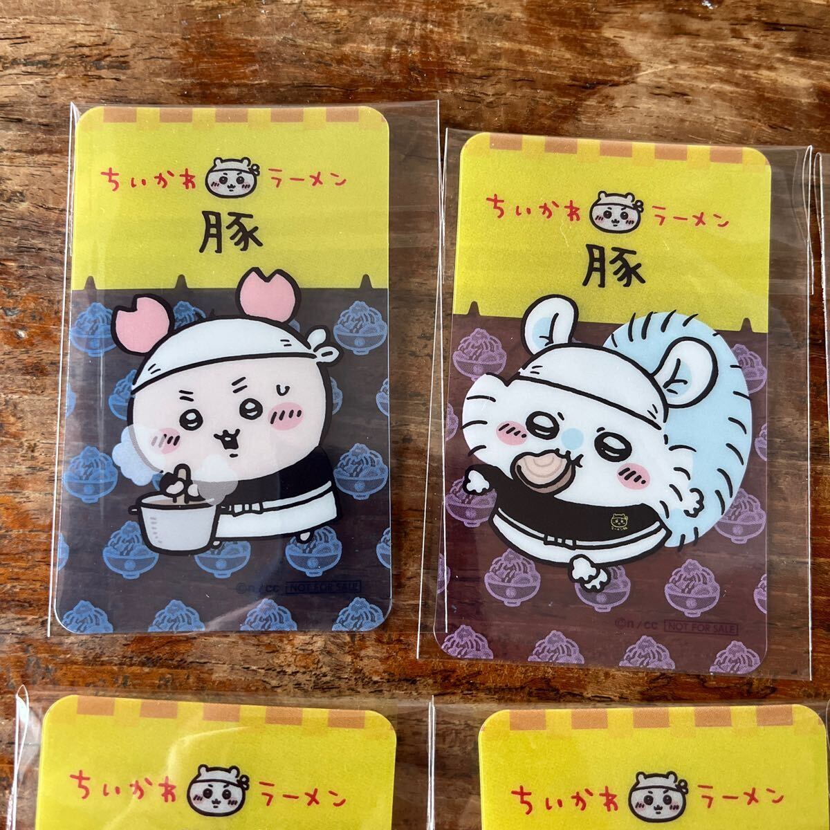 ちいかわ ラーメン豚 ノベルティクリアカード 8種類 ちいかわ ラーメン豚 ノベルティクリアカード 8種類