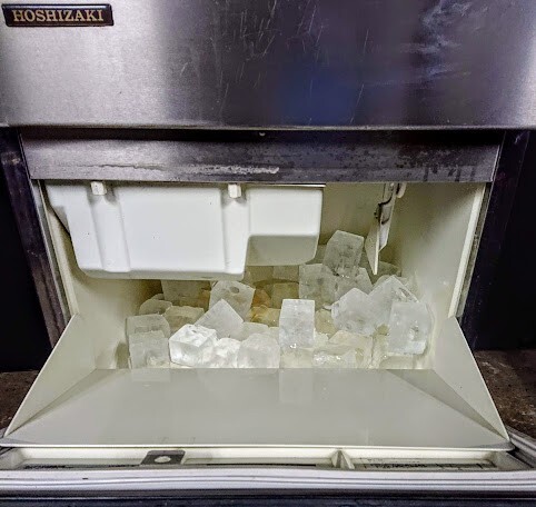  HOSHIZAKI／ホシザキ ビッグアイス製氷機  LM-250B-1   カチ割り氷 大粒キューブアイスメーカー かち割の画像9