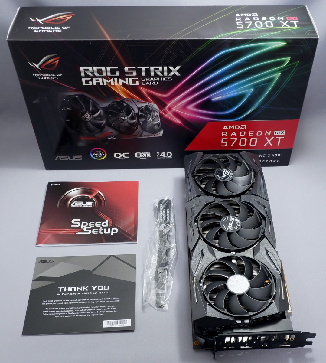 ROG-STRIX-RX5700XT-O8G-GAMINGの画像1