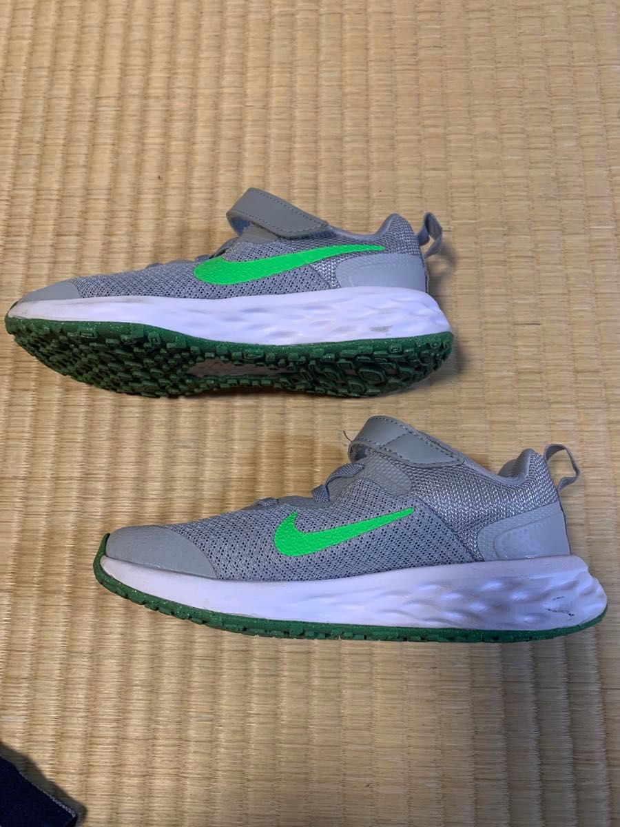 値引き)NIKE スニーカー 17cm 2足セット