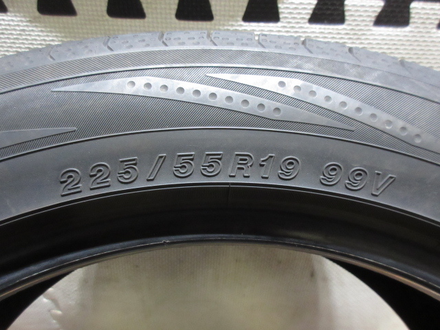 中古タイヤ　225/55R19　ヨコハマ　BluEarth RV-02　8分山　2019年式　1本_画像5