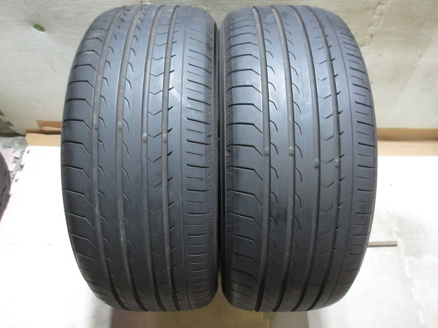 中古タイヤ　235/50R18　ヨコハマ　BluEarth-RV RV03　8分山　2022年式　２本セット_画像1