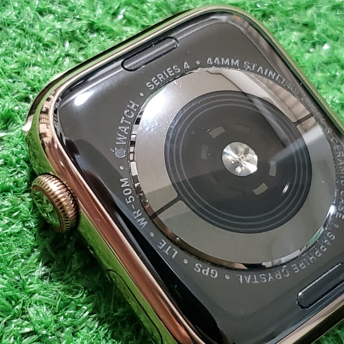 Apple アップル Apple Watch アップルウォッチ WR-50M SERIES4 44㎜ GPS スマートウォッチ 盤面傷なし